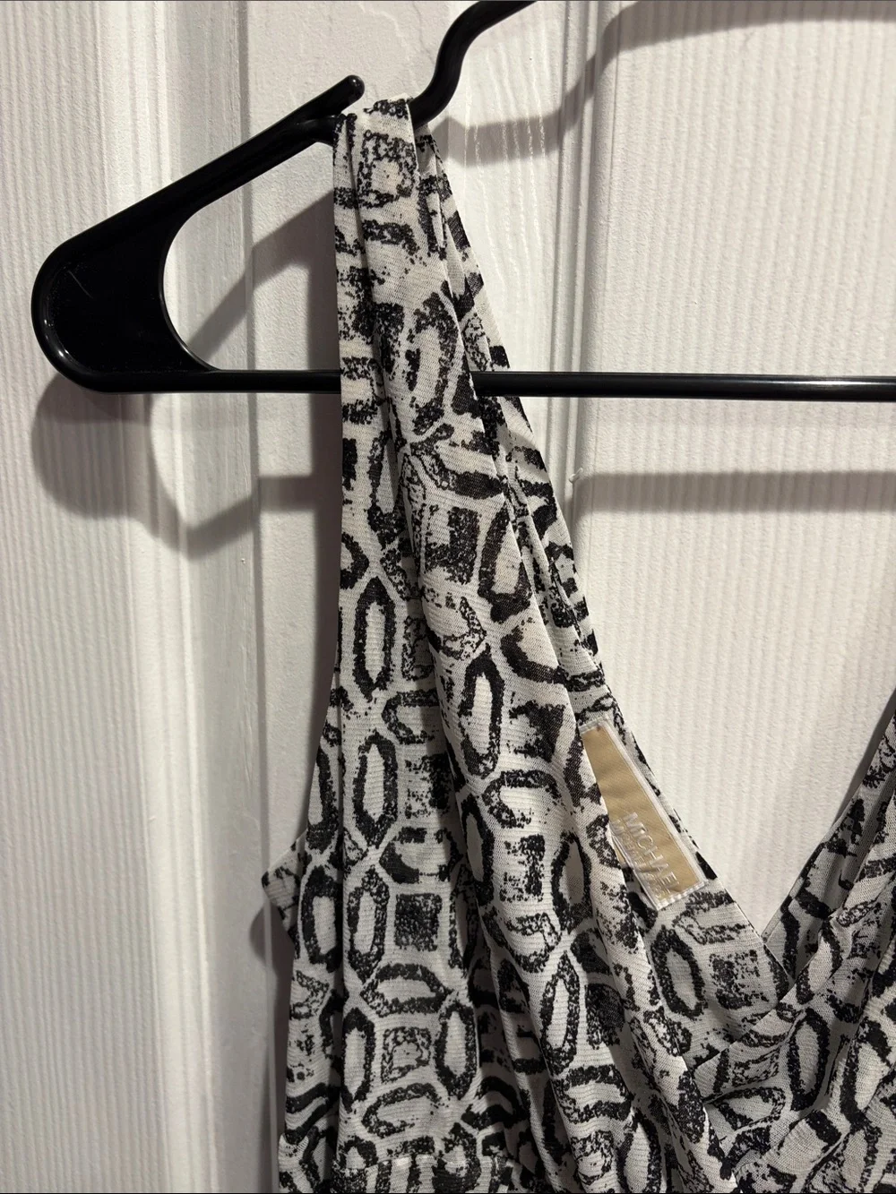 Michael Kors sleeveless neck